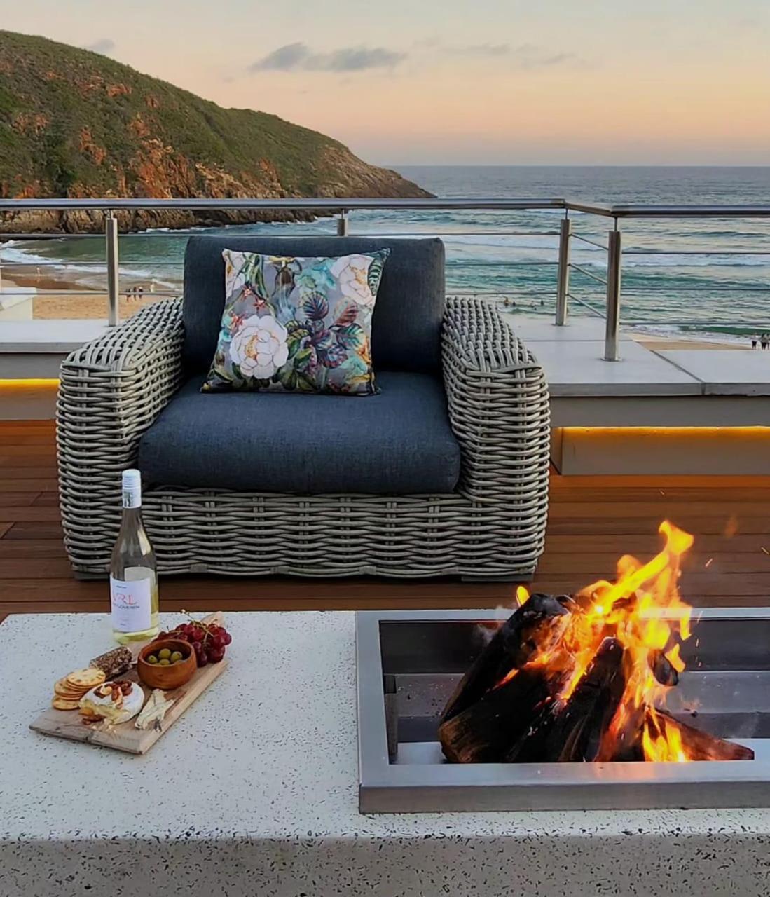 Waves Of Grace Seafront Villa Herolds Bay Exterior photo